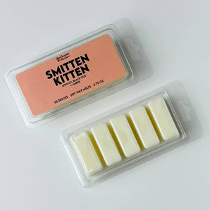 Smitten Kitten Wax Melts - Apricot Black Oud Amber
