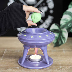 UFO Wax Warmer with Lime Alien Wax Melt