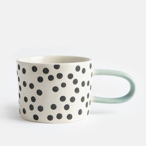 Mug à pois monochromes